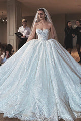 Ball Gown Sweetheart Sweep Train Tulle Applique Wedding Dress-Ballbella