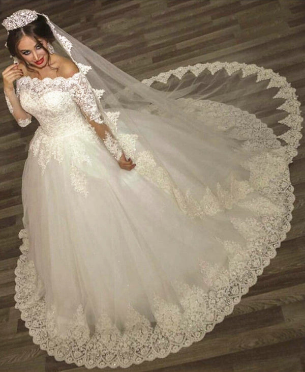Ballbella custom made this wedding dress for princess, lace wedding gown in high quality at factory price, we sell dresses online all ove the world. Also, extra discount are offered to our customs. We will try our best to satisfy everyoneone and make