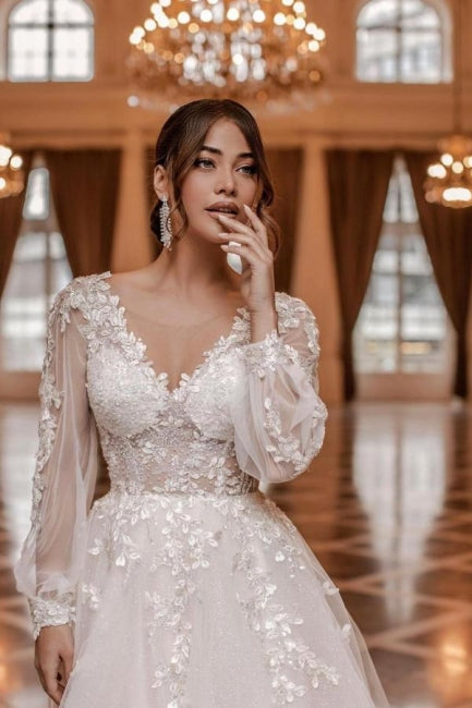 Ballbella Modern Lace Wedding Gowns With Long Sleeves V-neck-Ballbella