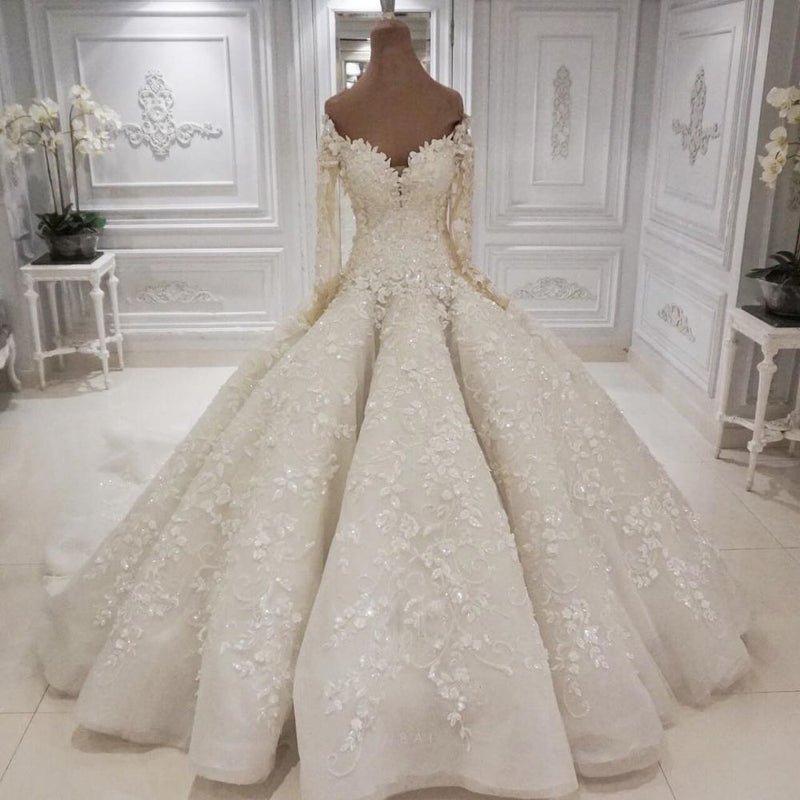 Beautiful Long Sleevess V neck Appliques Ball Gown Wedding Dress ...