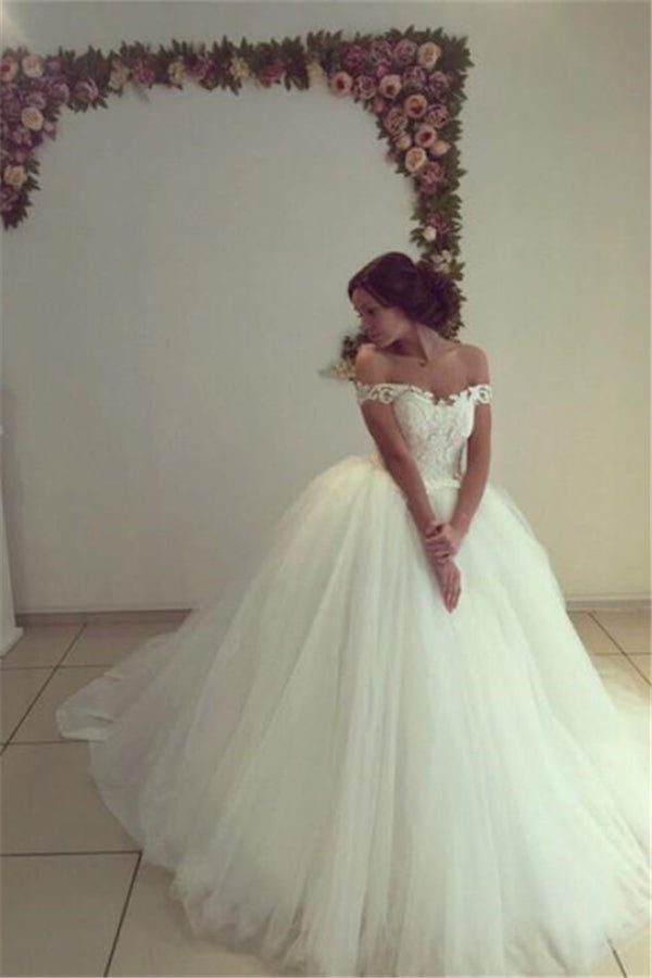 Beautiful Off the Shoulder Tulle Chapel Train Ball Gown Wedding Dresses-Ballbella