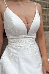 Beautiful V-Neck Spaghetti-Straps A-Line Wedding Dresses Satin Open Back With Appliques Lace Buttons-Ballbella