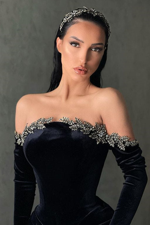 Black High-split Velvet Off-the-shoulder Mermaid Prom Dress-Ballbella