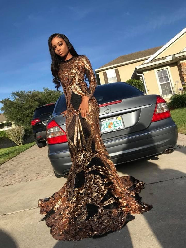 Looking for Prom Dresses, Evening Dresses in Mermaid style,  and Gorgeous Appliques work? Ballbella has all covered on this elegant Black Long Sleevess Mermaid Appliques Sweep Train Prom Dresses.
