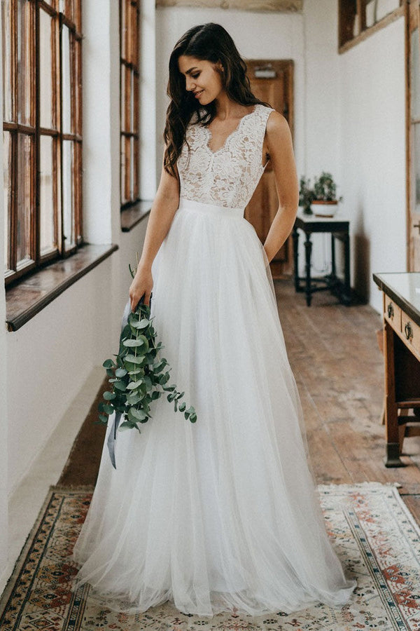 casual but elegant wedding dresses Casual Wedding Dress Tulle A-line Chic V-Neck Sleeveless Lace Long Bridal Gowns