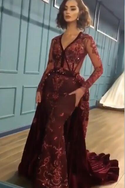 Charming Beading Burgundy Long Sleevess Prom Dresses with Appliques-Ballbella