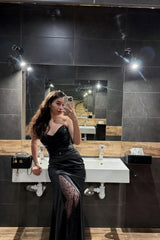 Charming Black Sweetheart Strapless Sleeveless Prom Dress Sequins Sheath With Beads-Ballbella