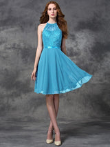 Charming Halter Lace Sleeveless Short Chiffon Bridesmaid Dresses-Ballbella