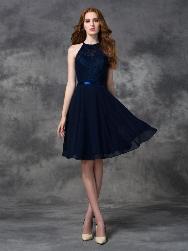 Charming Halter Lace Sleeveless Short Chiffon Bridesmaid Dresses-Ballbella
