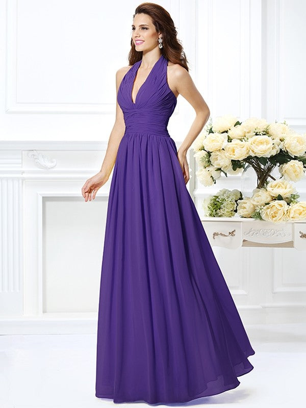 Charming Halter Pleats Sleeveless Long Chiffon Bridesmaid Dresses-Ballbella