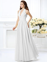 Charming Halter Pleats Sleeveless Long Chiffon Bridesmaid Dresses-Ballbella