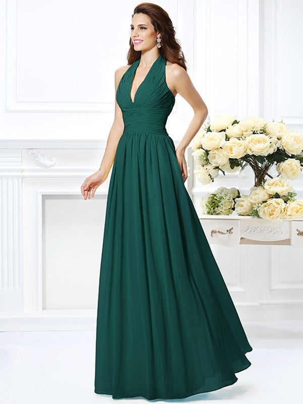 Charming Halter Pleats Sleeveless Long Chiffon Bridesmaid Dresses-Ballbella
