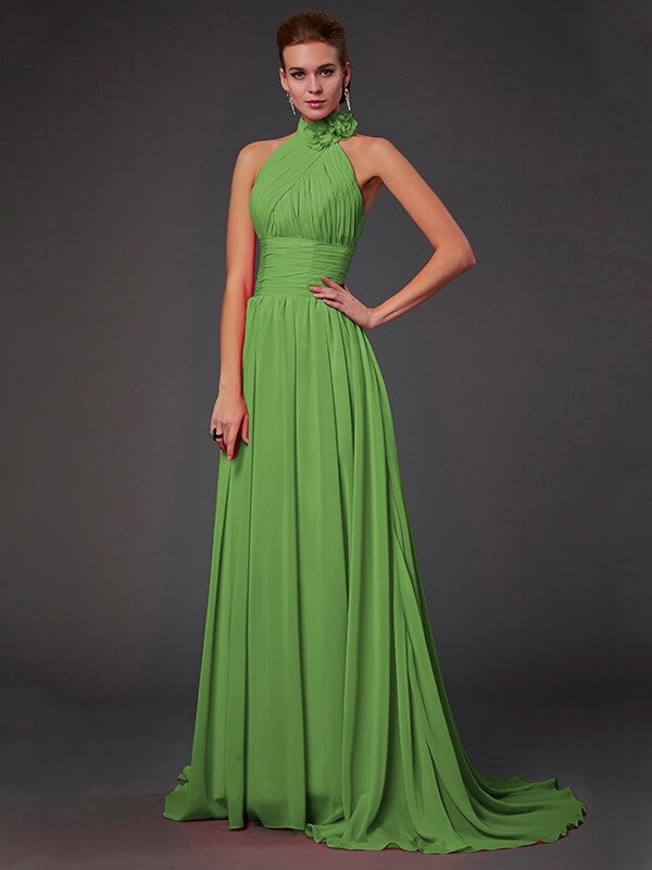 Charming Halter Sleeveless Hand-Made Flower Long Chiffon Bridesmaid Dresses-Ballbella