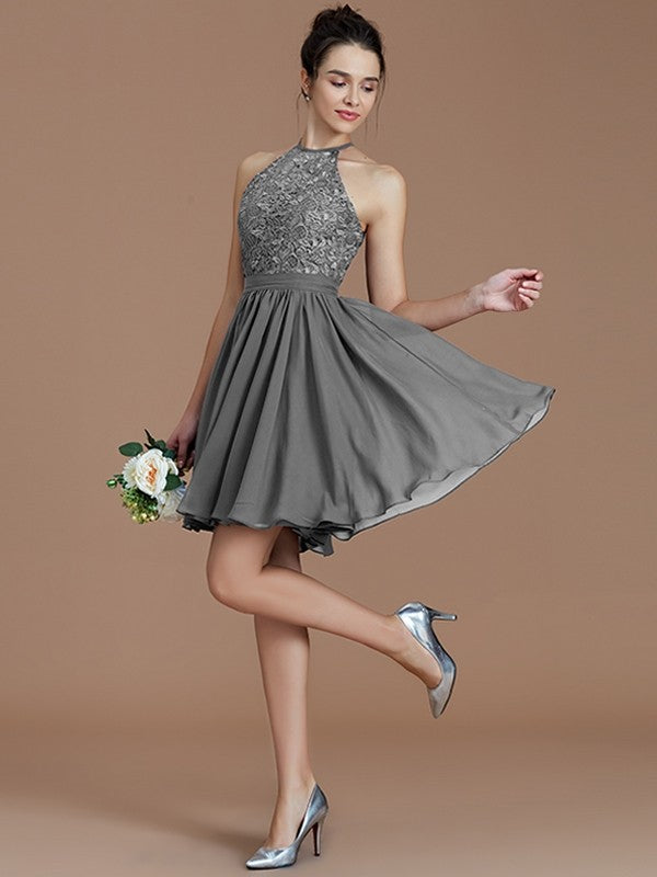 Charming Halter Sleeveless Lace Short/Mini Chiffon Bridesmaid Dresses-Ballbella