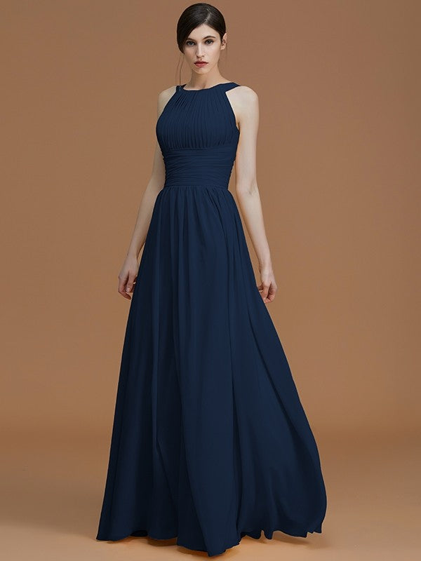 Charming Halter Sleeveless Ruched Chiffon Bridesmaid Dresses-Ballbella