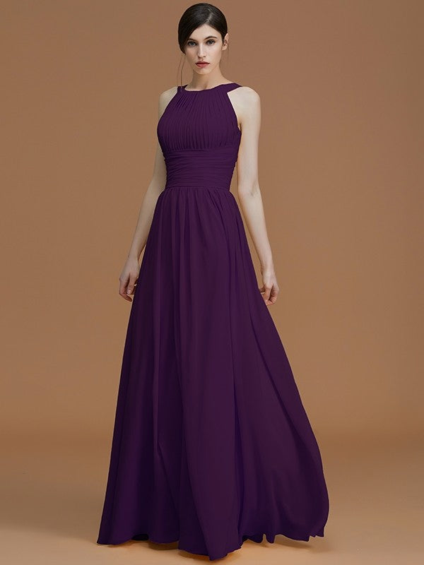 Charming Halter Sleeveless Ruched Chiffon Bridesmaid Dresses-Ballbella