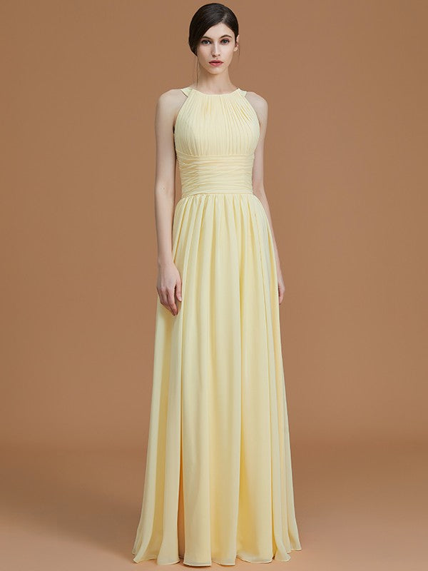 Charming Halter Sleeveless Ruched Chiffon Bridesmaid Dresses-Ballbella