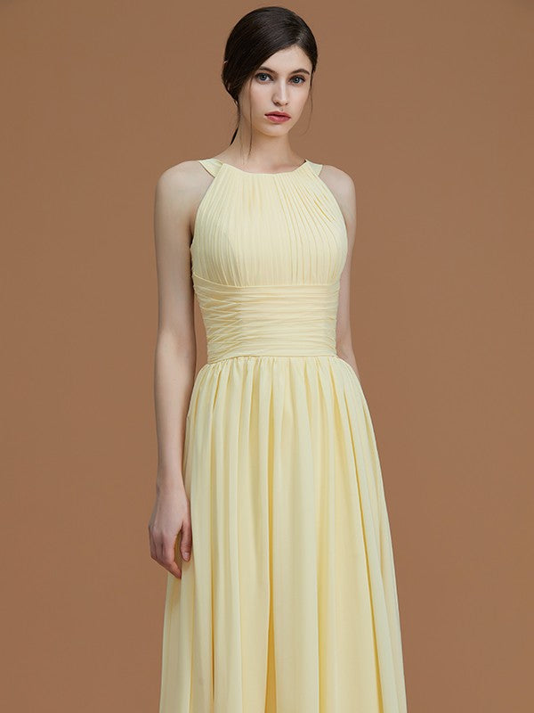 Charming Halter Sleeveless Ruched Chiffon Bridesmaid Dresses-Ballbella