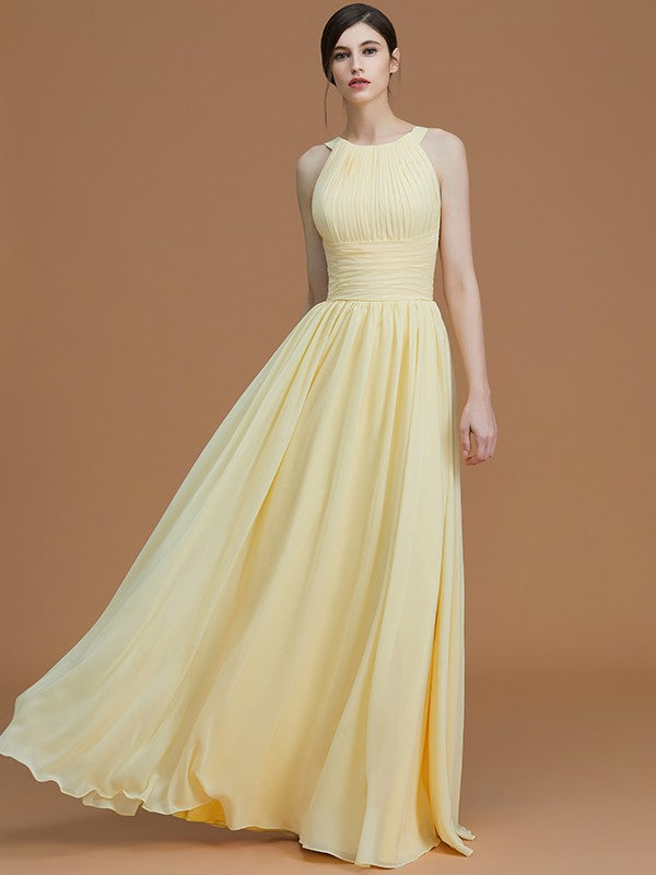 Charming Halter Sleeveless Ruched Chiffon Bridesmaid Dresses-Ballbella