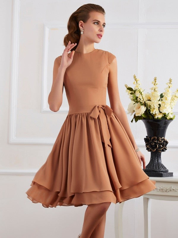 Charming High Neck Sleeveless Sash/Ribbon/Belt Short Chiffon Bridesmaid Dresses-Ballbella