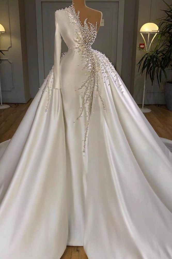 Looking for a dress in Satin, Column,Mermaid style, and AmazingBeading,Pearls work? We meet all your need with this Classic Charming One Shoulder Satin Mermaid Bridal Gowns Pearls Beading Party Gowns.