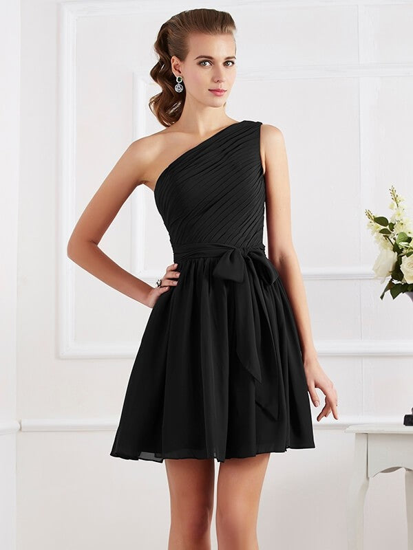 Charming Pleats One Shoulder Sleeveless Short Chiffon Bridesmaid Dresses-Ballbella