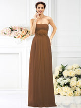 Charming Strapless Hand-Made Flower Sleeveless Long Chiffon Bridesmaid Dresses-Ballbella