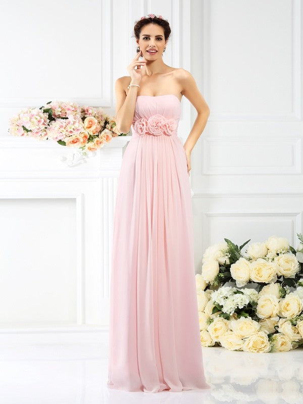 Charming Strapless Hand-Made Flower Sleeveless Long Chiffon Bridesmaid Dresses-Ballbella