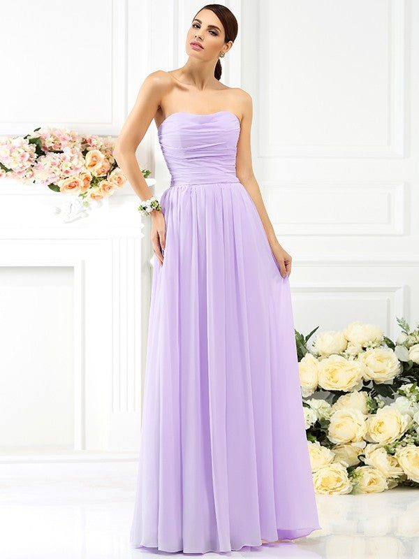 Charming Strapless Pleats Sleeveless Long Chiffon Bridesmaid Dresses –  Ballbella