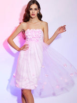 Charming Strapless Sleeveless Hand-Made Flower Short Net Bridesmaid Dresses-Ballbella