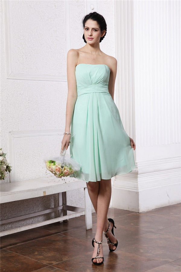 Charming Strapless Sleeveless Pleats Short Chiffon Bridesmaid Dresses-Ballbella