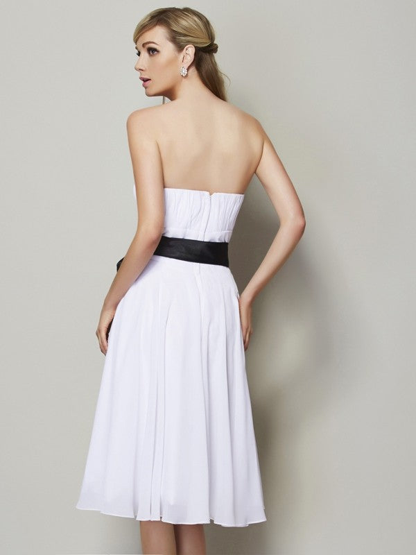 Charming Strapless Sleeveless Sash/Ribbon/Belt Short Chiffon Bridesmaid Dresses-Ballbella