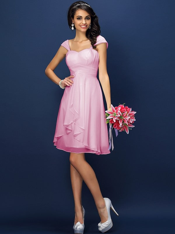 Charming Straps Pleats Sleeveless Short Chiffon Bridesmaid Dresses