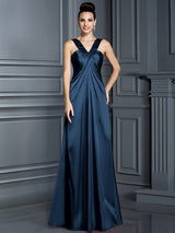 Charming Straps Sleeveless Long Bridesmaid Dresses-Ballbella