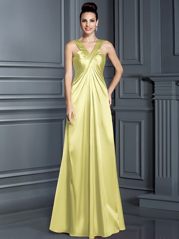 Charming Straps Sleeveless Long Bridesmaid Dresses-Ballbella