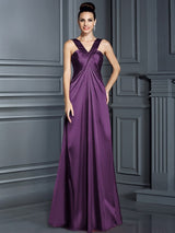Charming Straps Sleeveless Long Bridesmaid Dresses-Ballbella