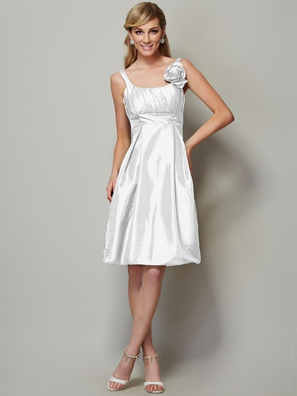 A-Line Charming Straps Sleeveless Pleats Short Taffeta Bridesmaid Dresses