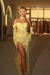 Charming Yellow One Shoulder Lace Mermaid Prom Dress Column High Split With Gloves-Ballbella