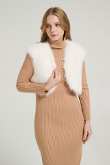 Chic Faux Fur Sleeveless Short Jacket Wedding Shawl-Ballbella