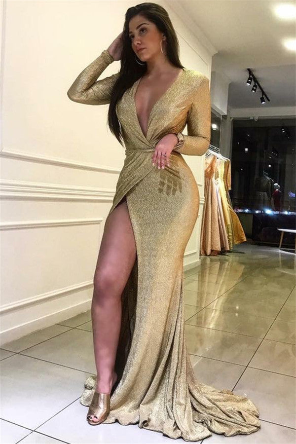 This beautiful Chic Mermaid Deep V-Neck Long-Sleeves Front-Slipt Prom Party Gownswill contribute to your beauty and make you more attractive in the party. The V-neck bodice is fully lined which is soft,  and the Floor-length skirt with Split Front to provide a pretty look of Sequined material.