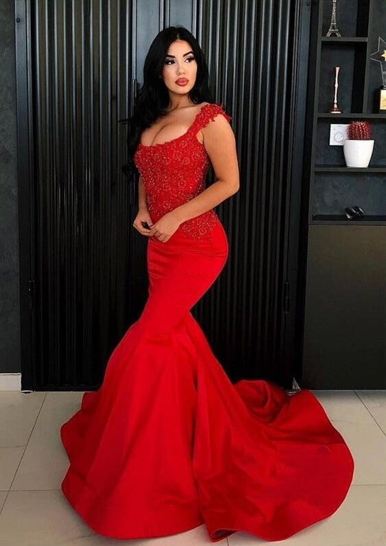 Chic Mermaid Straps Prom Dress,  New Arrival Long Lace Appliques Evening Gowns. Free shipping,  high quality,  fast delivery,  made to order dress. Discount price. Affordable price. Ballbella.