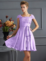 Chic Short Sleeves Lace Short Chiffon Bridesmaid Dresses-Ballbella