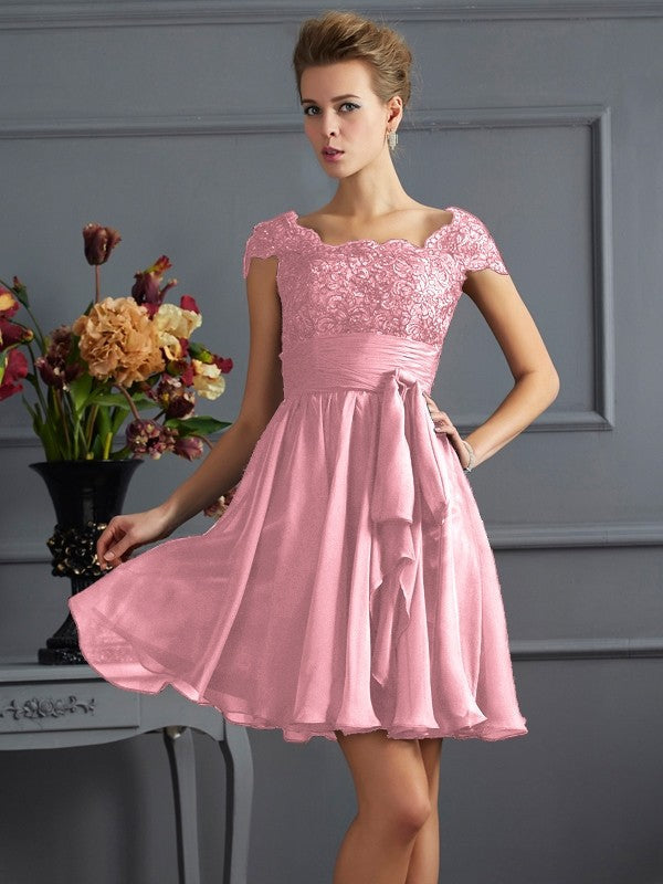 Chic Short Sleeves Lace Short Chiffon Bridesmaid Dresses – Ballbella