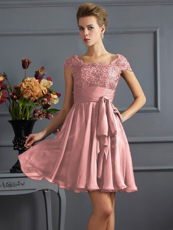 A-Line Charming Scoop Short Sleeves Lace Short Chiffon Bridesmaid Dresses