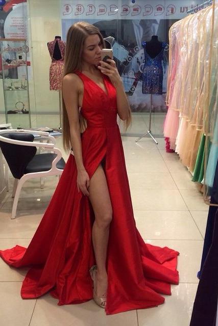 Chic Side Slit Prom Dresses V-neck Stretch Satin Evening Gowns-Ballbella