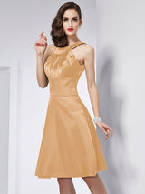 Chic Sleeveless Pleats Short Bridesmaid Dresses-Ballbella