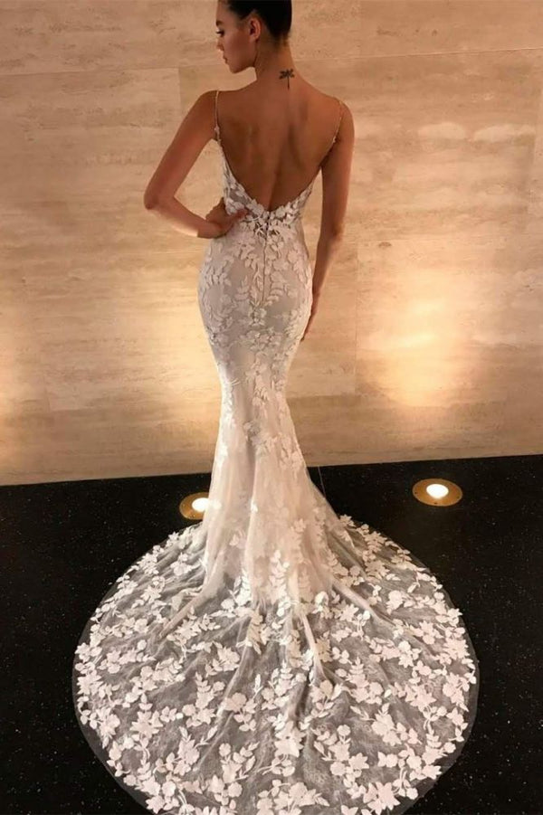 Ballbella offers new Chic Spaghetti Straps V-neck Lace Prom Dresses|Long Sleevesless Floor Length Evening Gown at a cheap price. It is a gorgeous Mermaid Prom Dresses in Lace,  which meets all your requirement.