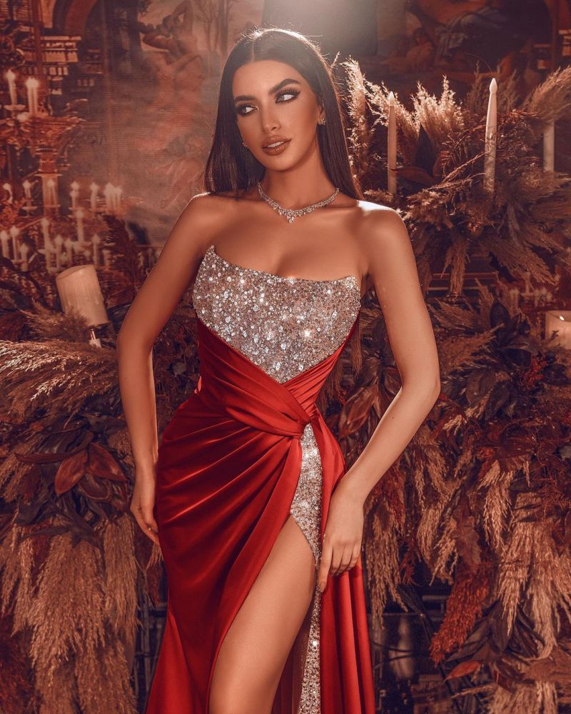 Ballbella offers Chic Strapless Glitter Sequins Cristals Evening Gown with Side Slit at a good price from Stretch Satin to Mermaid Floor-length hem. Gorgeous yet affordable Sleeveless Prom Dresses, Evening Dresses.