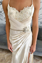 Chic Sweetheart Satin Spaghetti-Straps Sleeveless Wedding Dresses Sequins Lace-Up Back High Slit With Beads Flower-Ballbella
