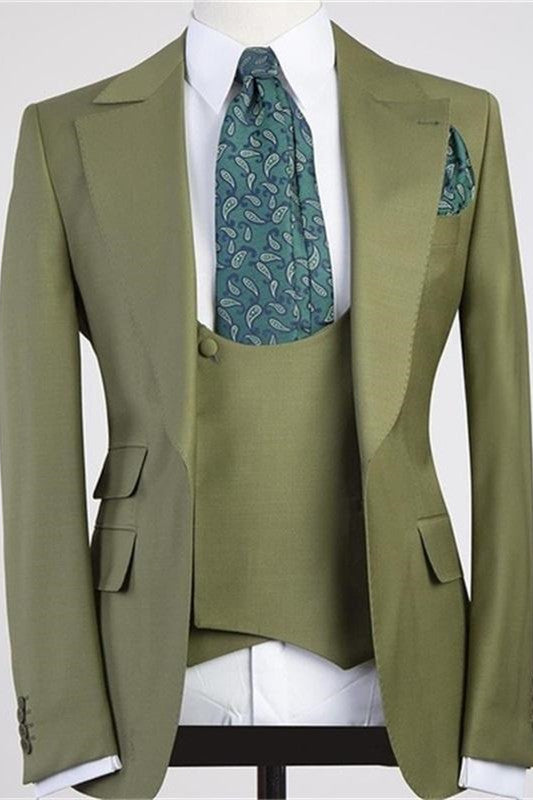 Chic Three Pieces Peaked Lapel Bespoke Men Suit for Prom-Ballbella
